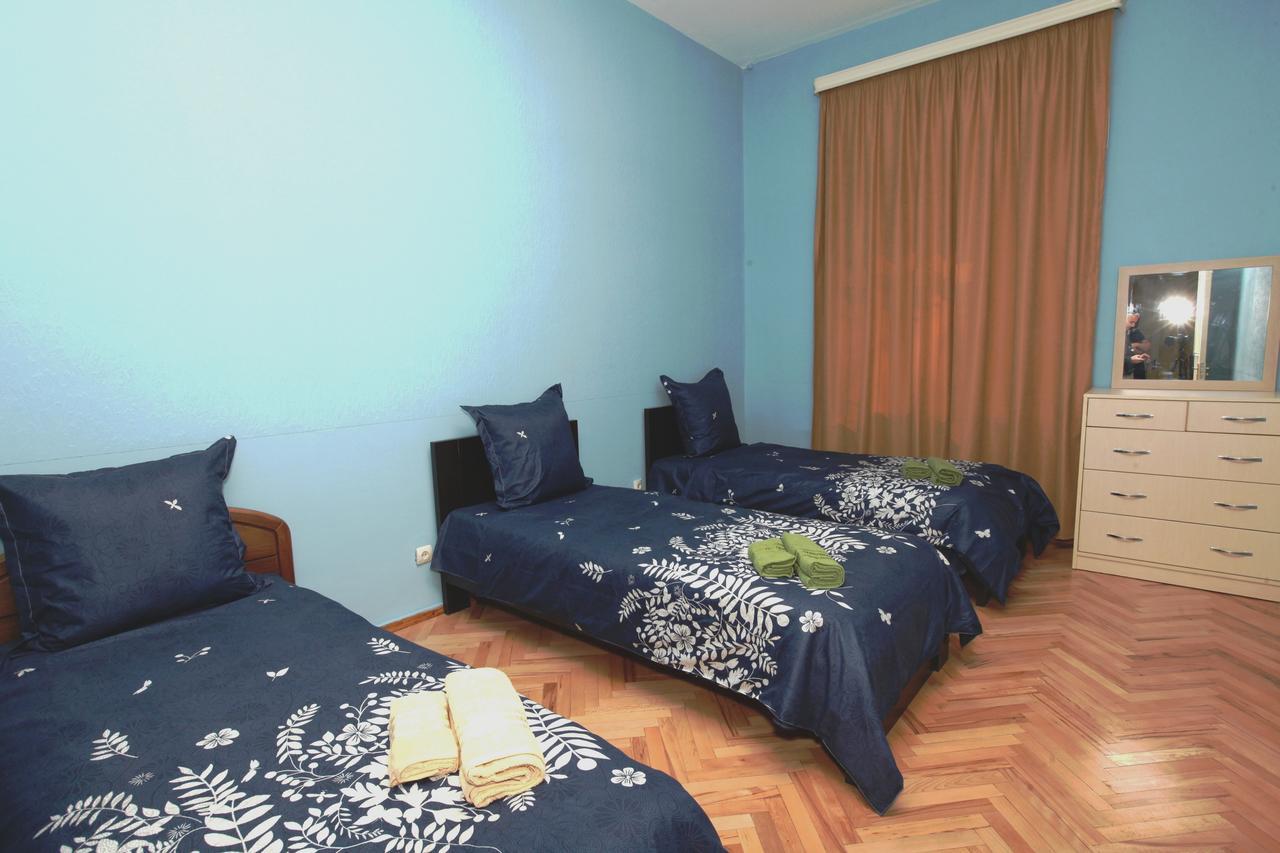 טביליסי Apartment At Stalin House מראה חיצוני תמונה